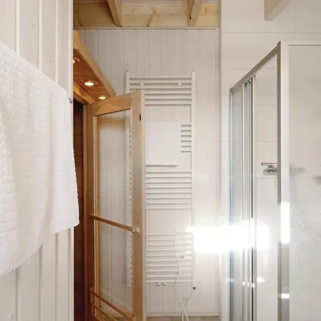 Nice In Ostseeresort With Sauna * Olpenitz